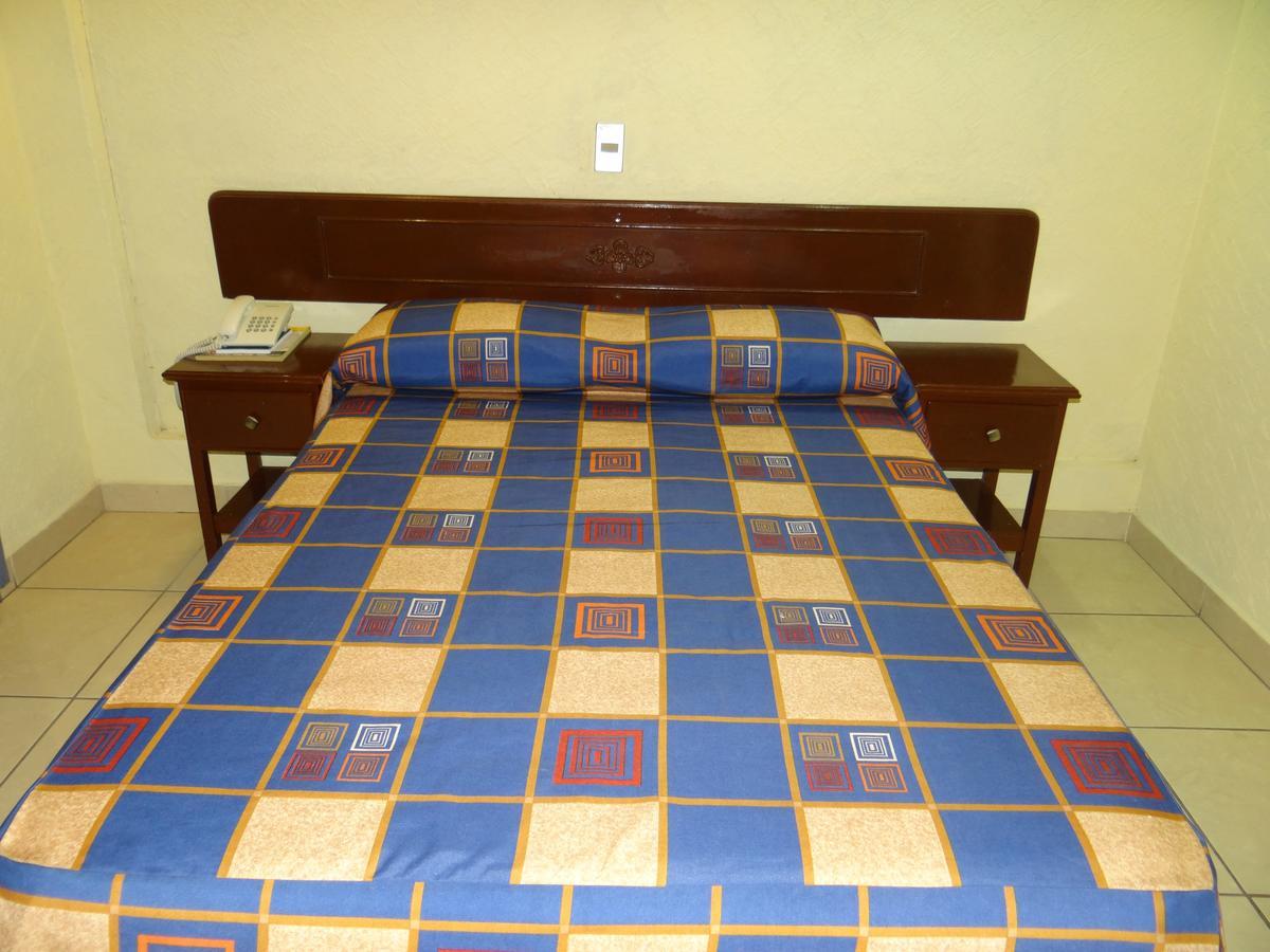 Hotel Bravo Tepic Ngoại thất bức ảnh