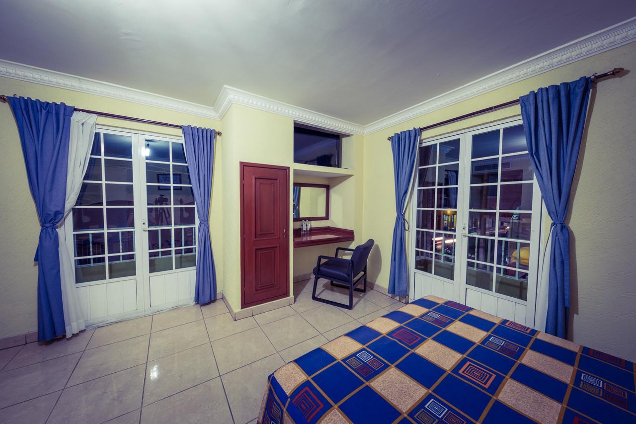 Hotel Bravo Tepic Ngoại thất bức ảnh