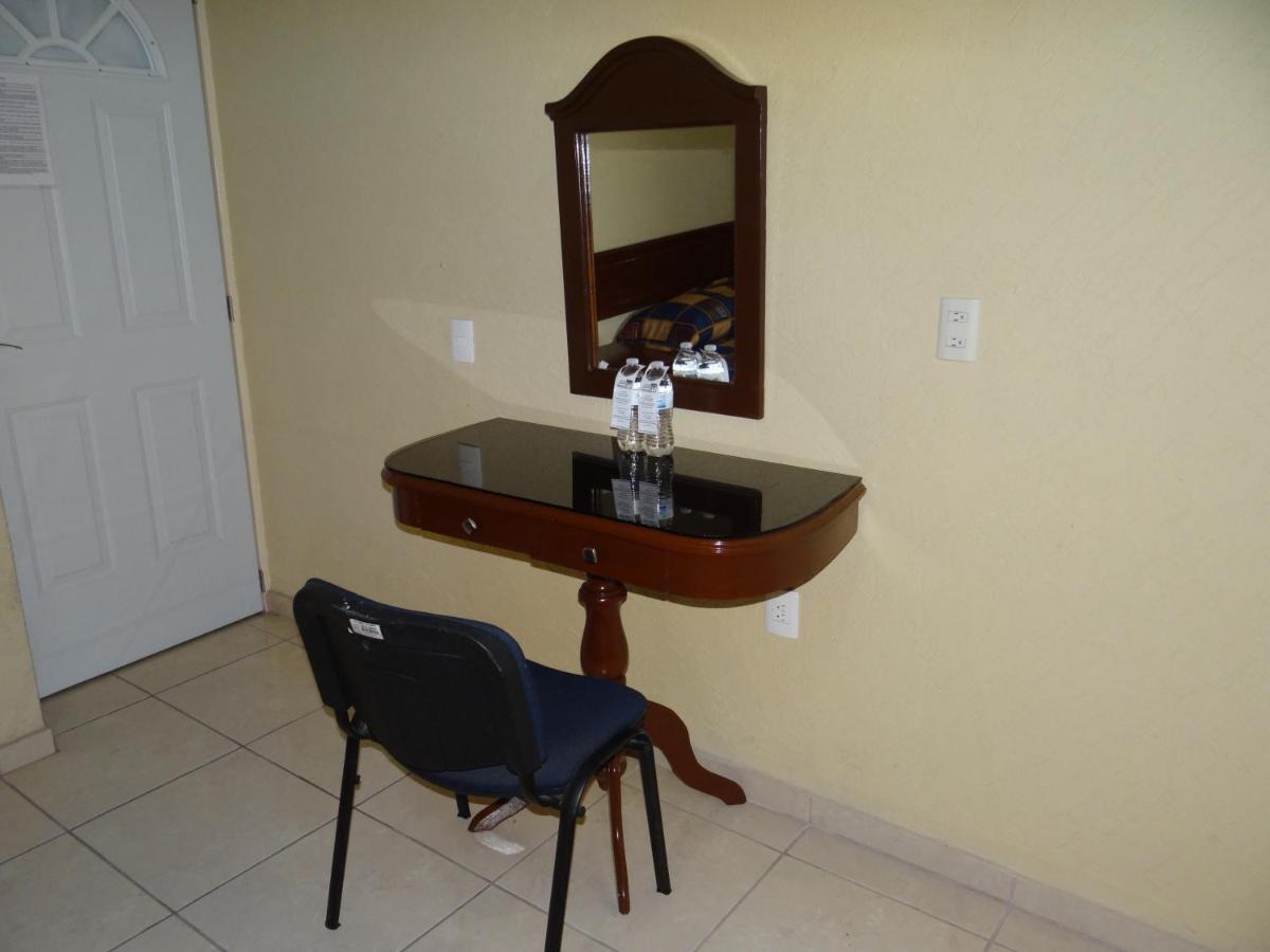Hotel Bravo Tepic Ngoại thất bức ảnh